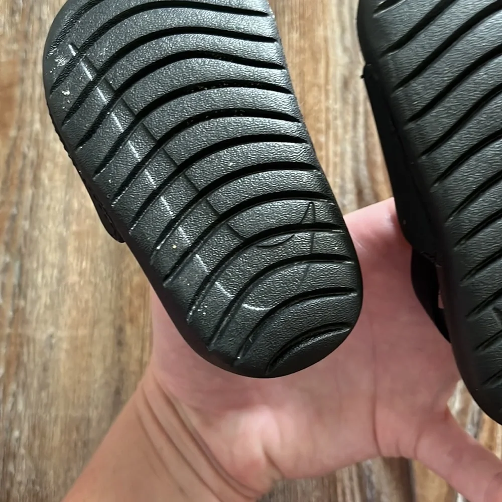 Nike soft slide