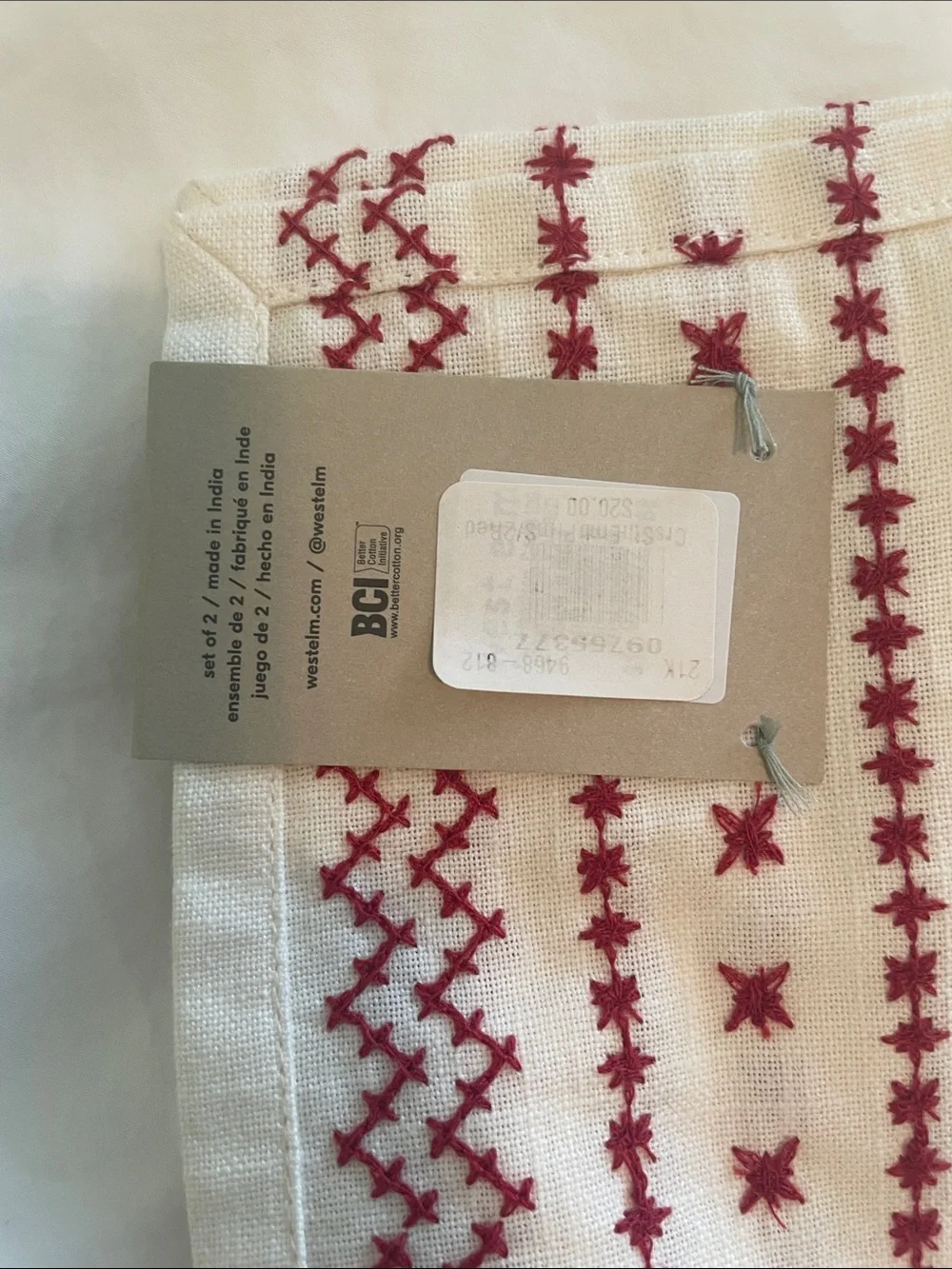 NWT West Elm Embroidered Cream Placemat with Red Cross-Stitch Trim