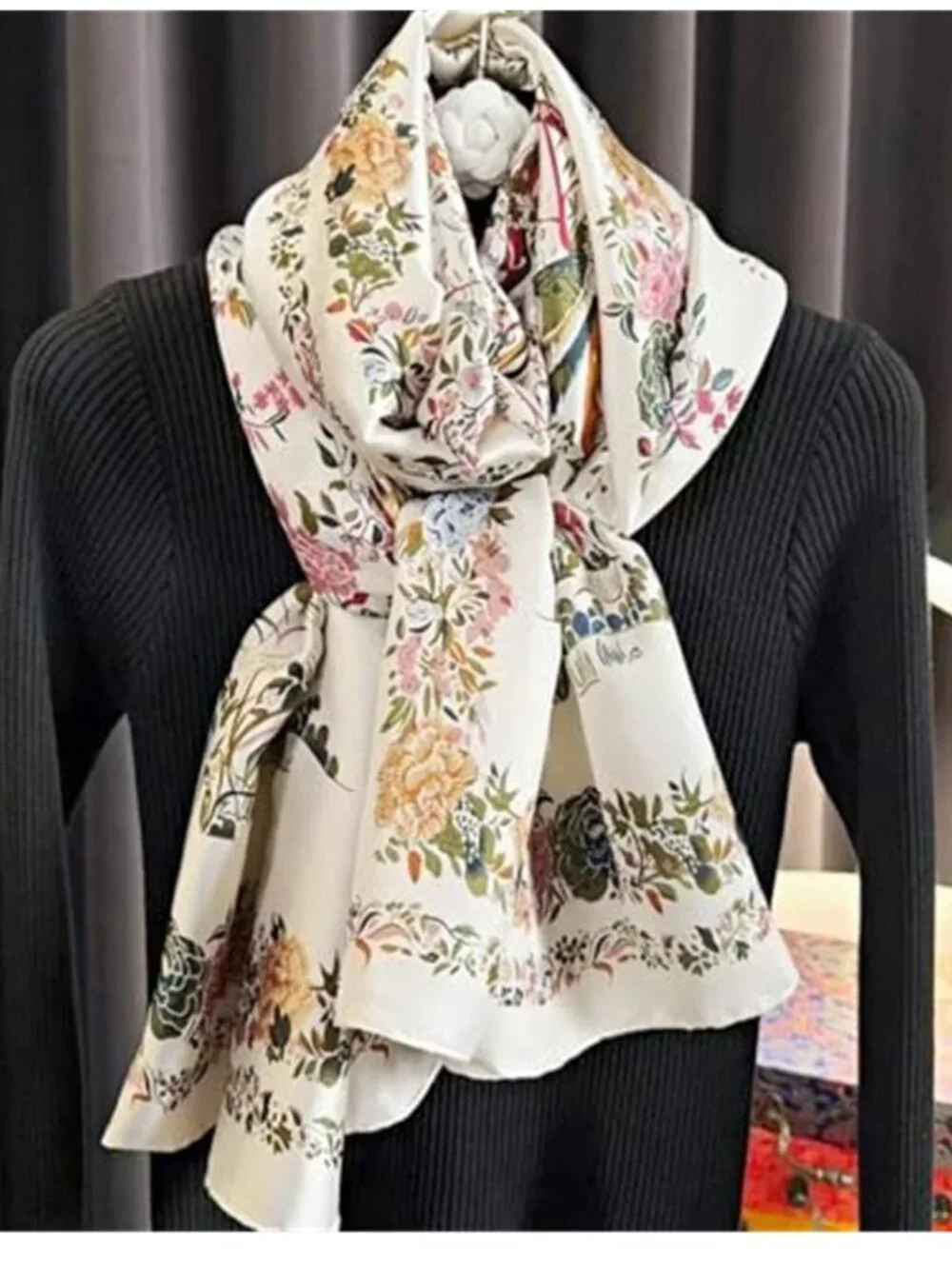 Elegant Silk Scarf Shawl for Women Lightweight Floral Satin Scarf Trendy Silky