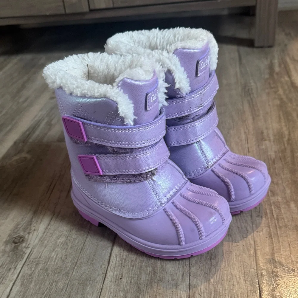 Cat & Jack Lilac Purple Kids Snow Boots with White Faux Fur