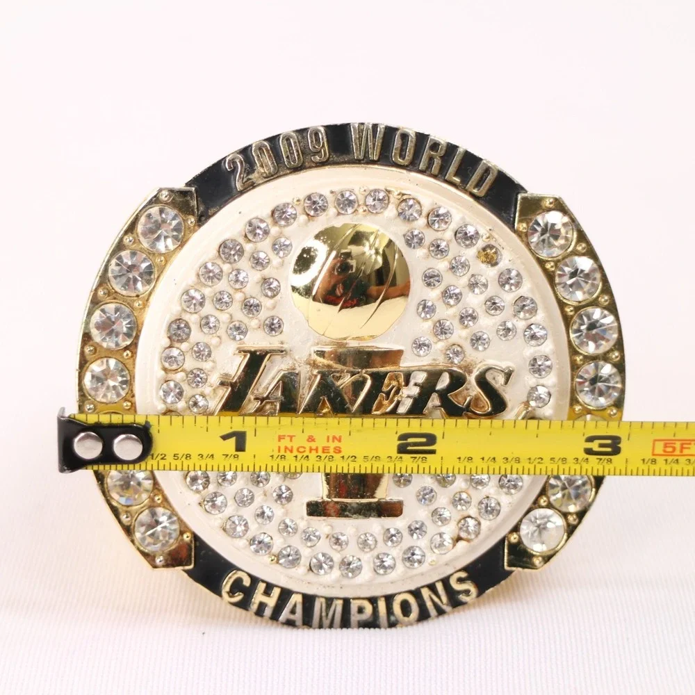 2009 Los Angeles Lakers NBA World Championship Rare Season Paperweight Ring