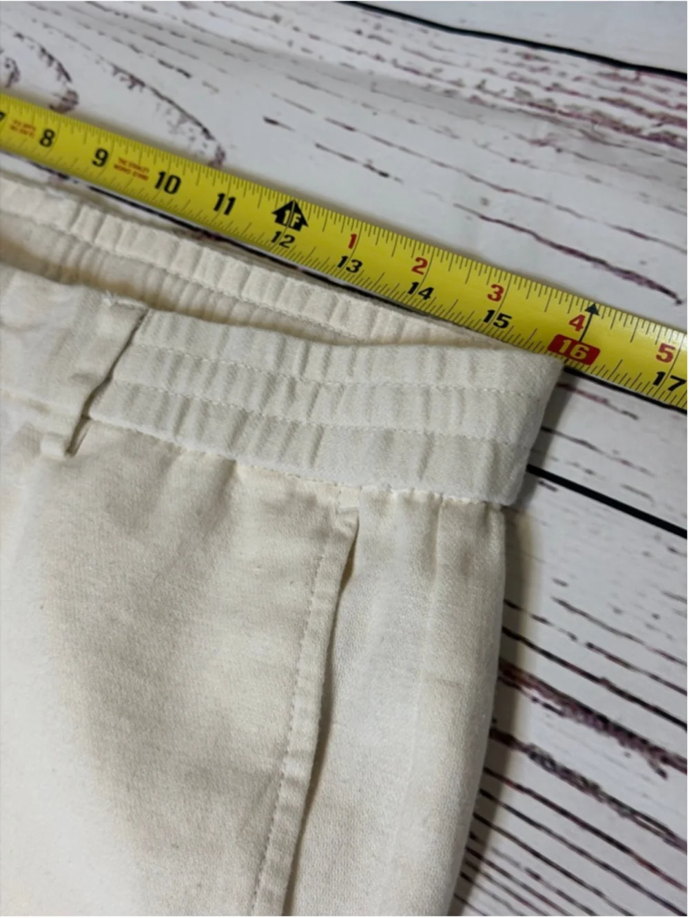 Banana Republic tapered those cape