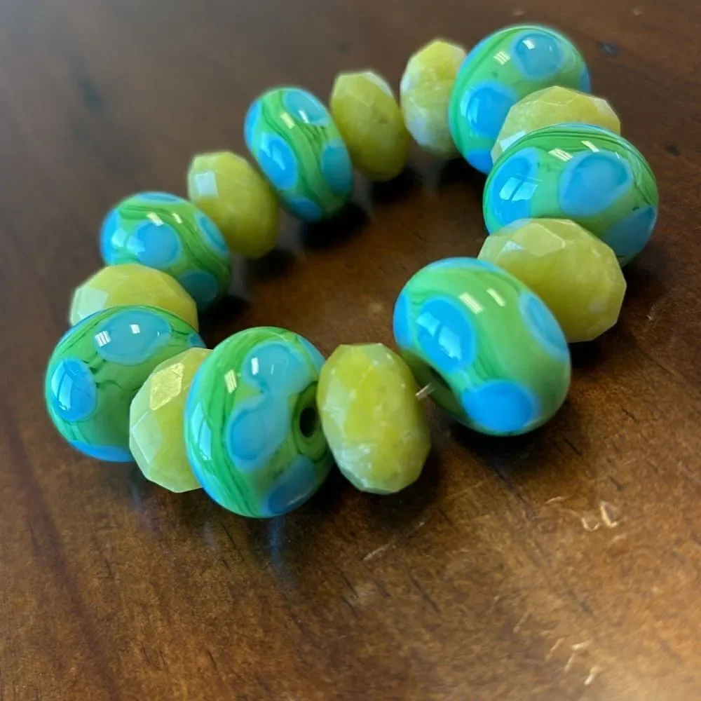 N/A beaded bracelet