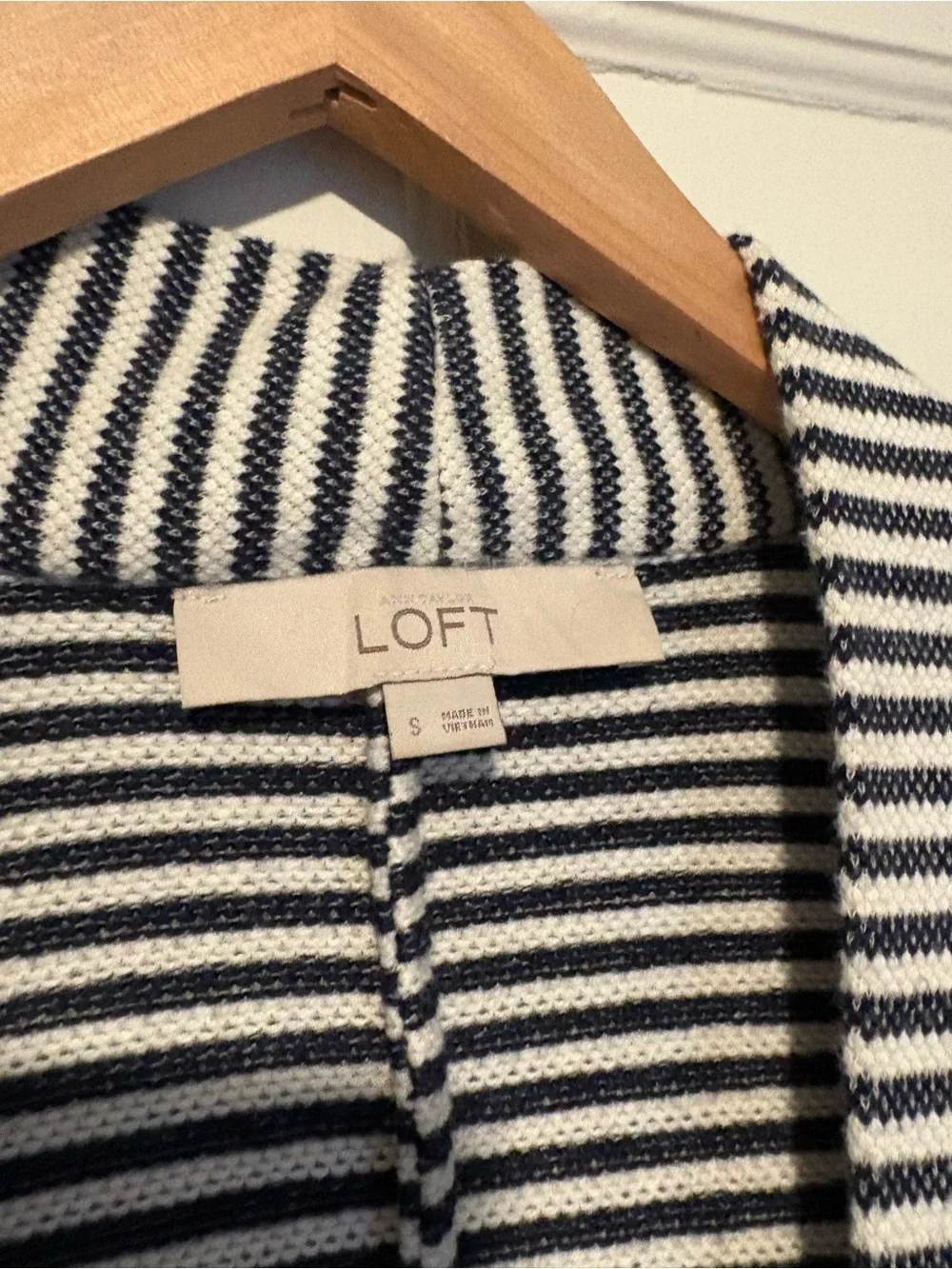 LOFT striped sleeve