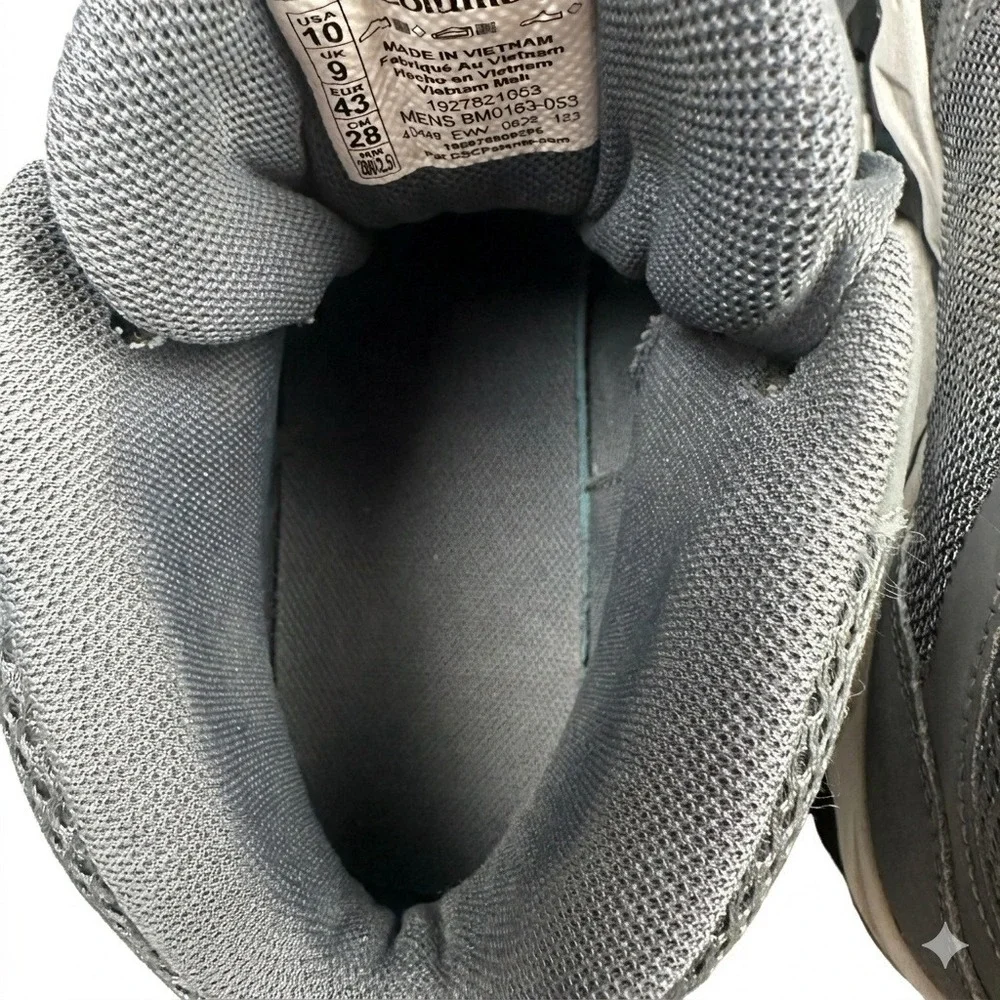 Columbia techlite hiking