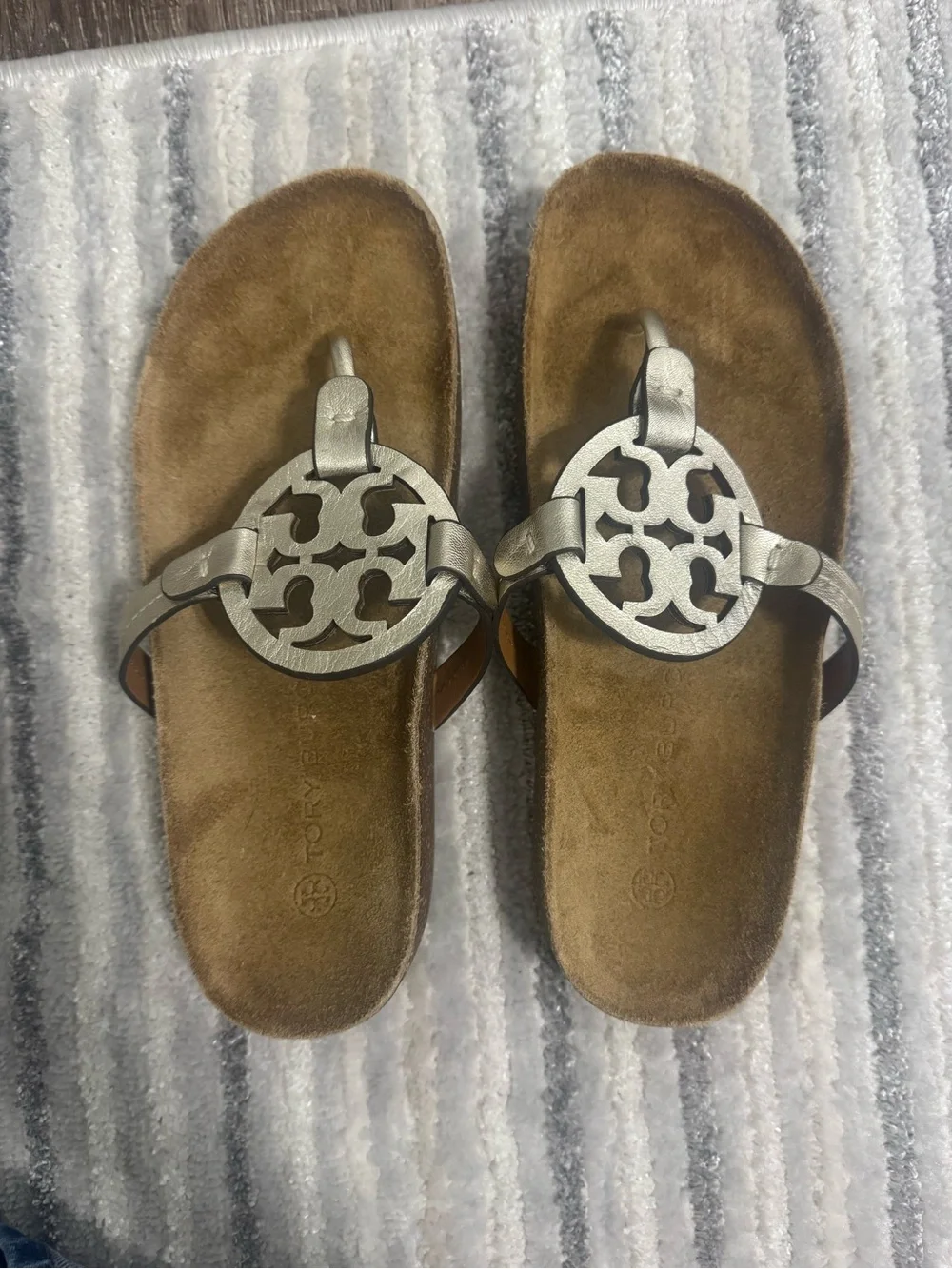 Tory Burch Gold Logo Flip Flops Sandals