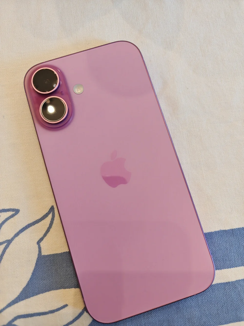 Apple iPhone in Vibrant Purple