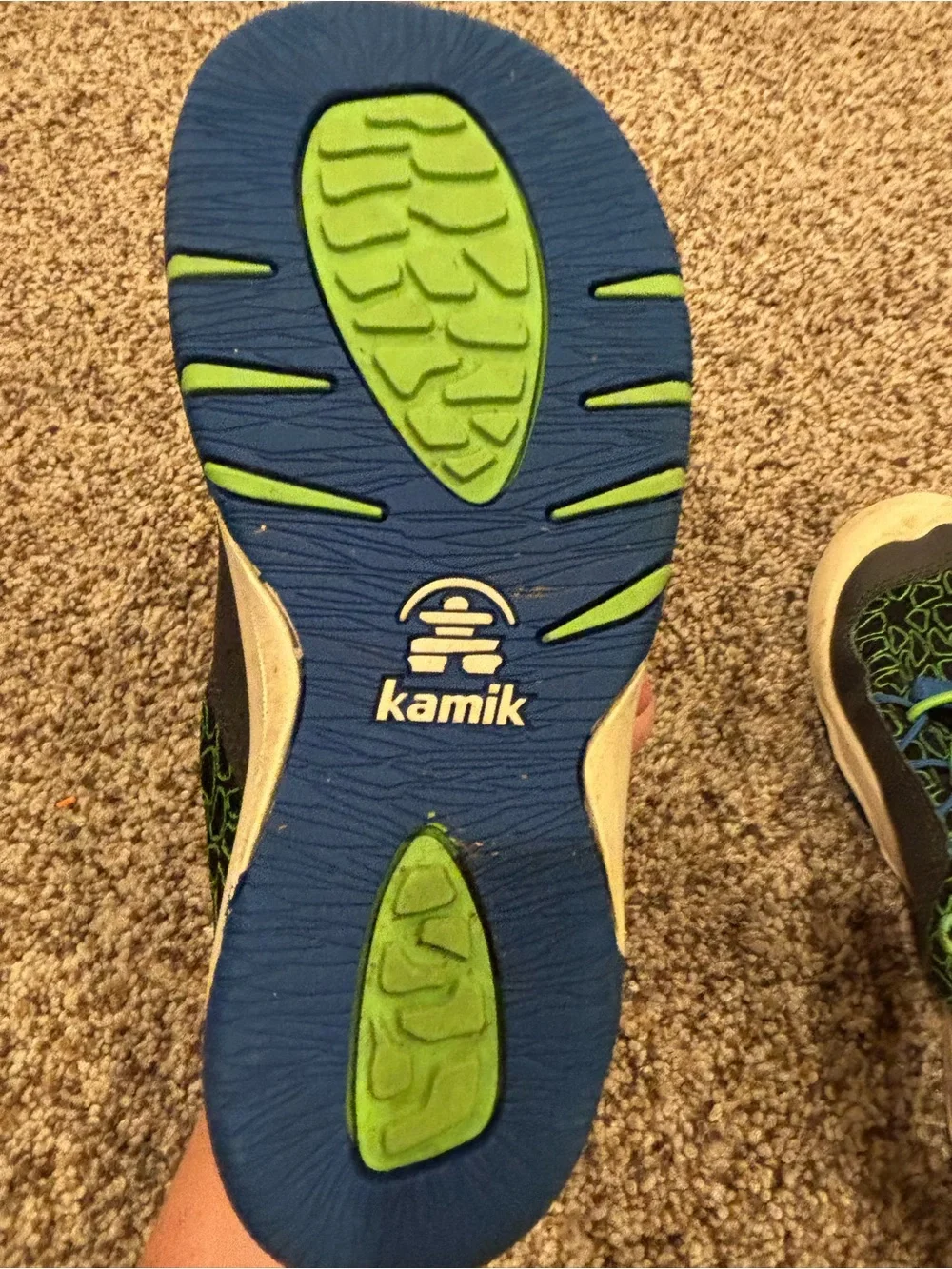 Kamik lightweight sneakers