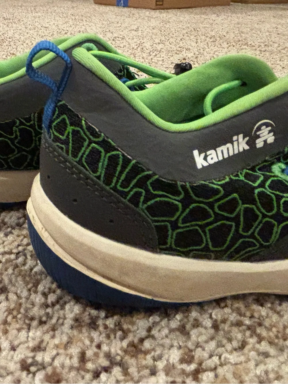 Kamik lightweight sneakers