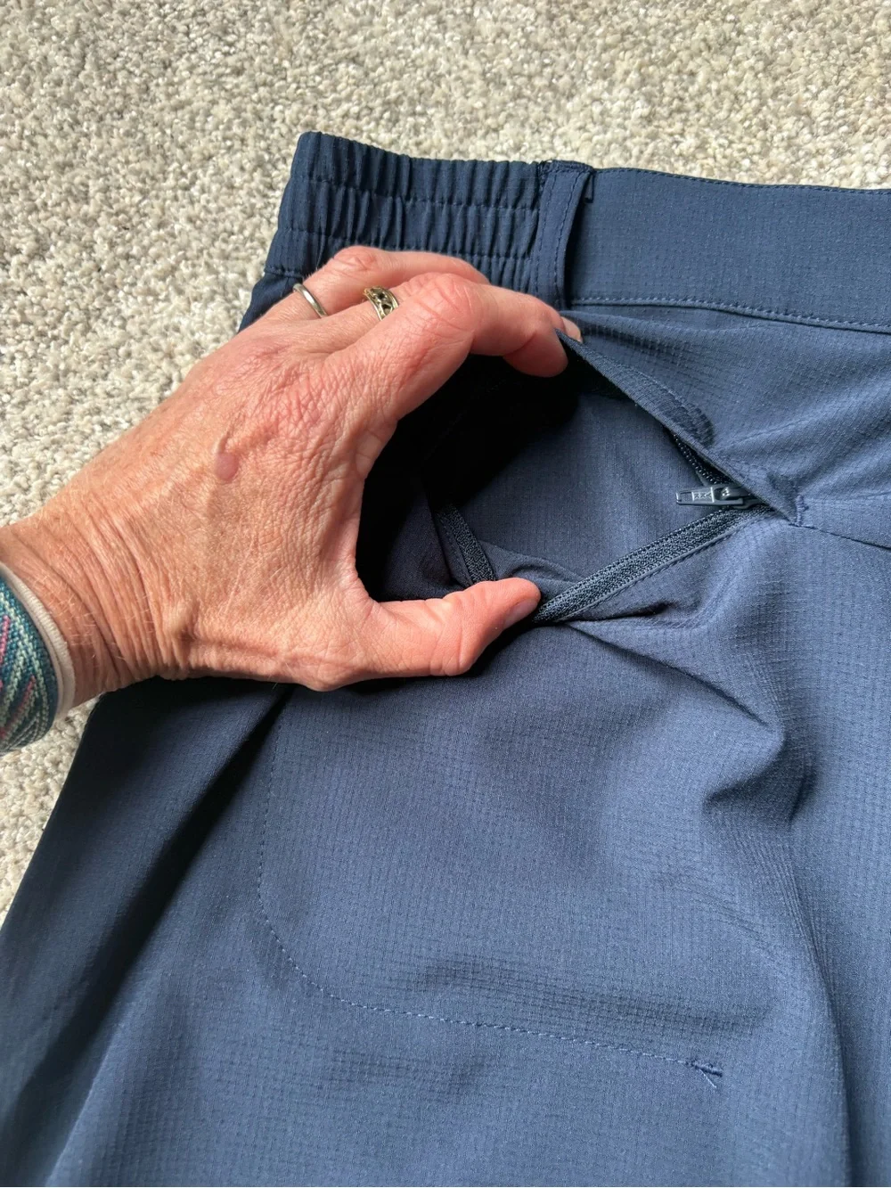 Tilley simple navy