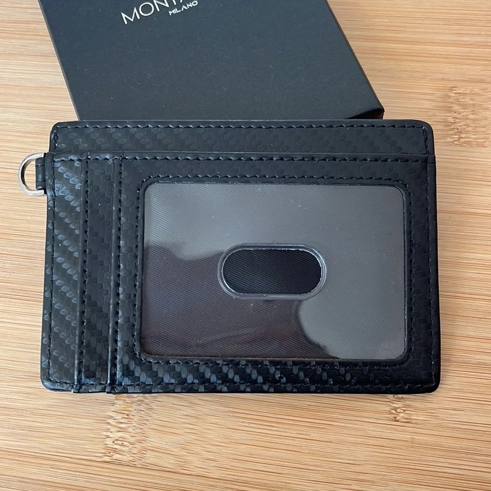 Montableu minimalist luxurious packaging