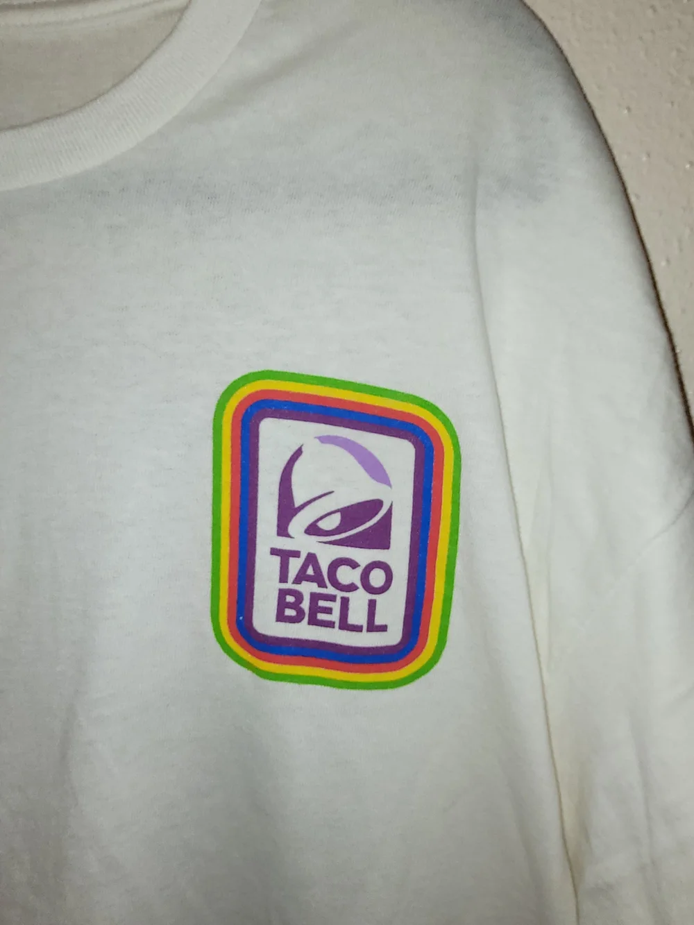 Taco Bell clean white