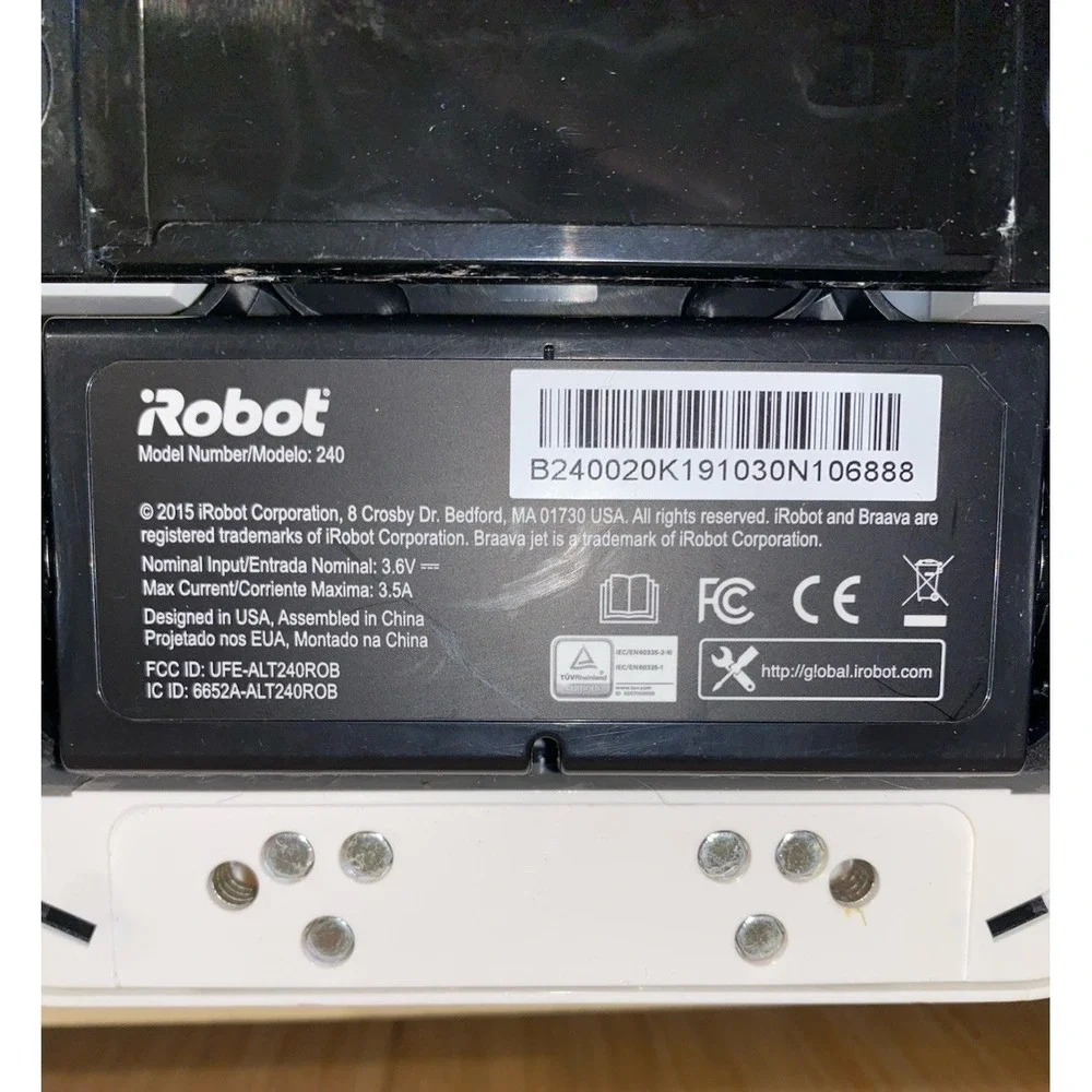 iRobot Braava jet 240 App Controlled Robot Mop - White **untested As-is**