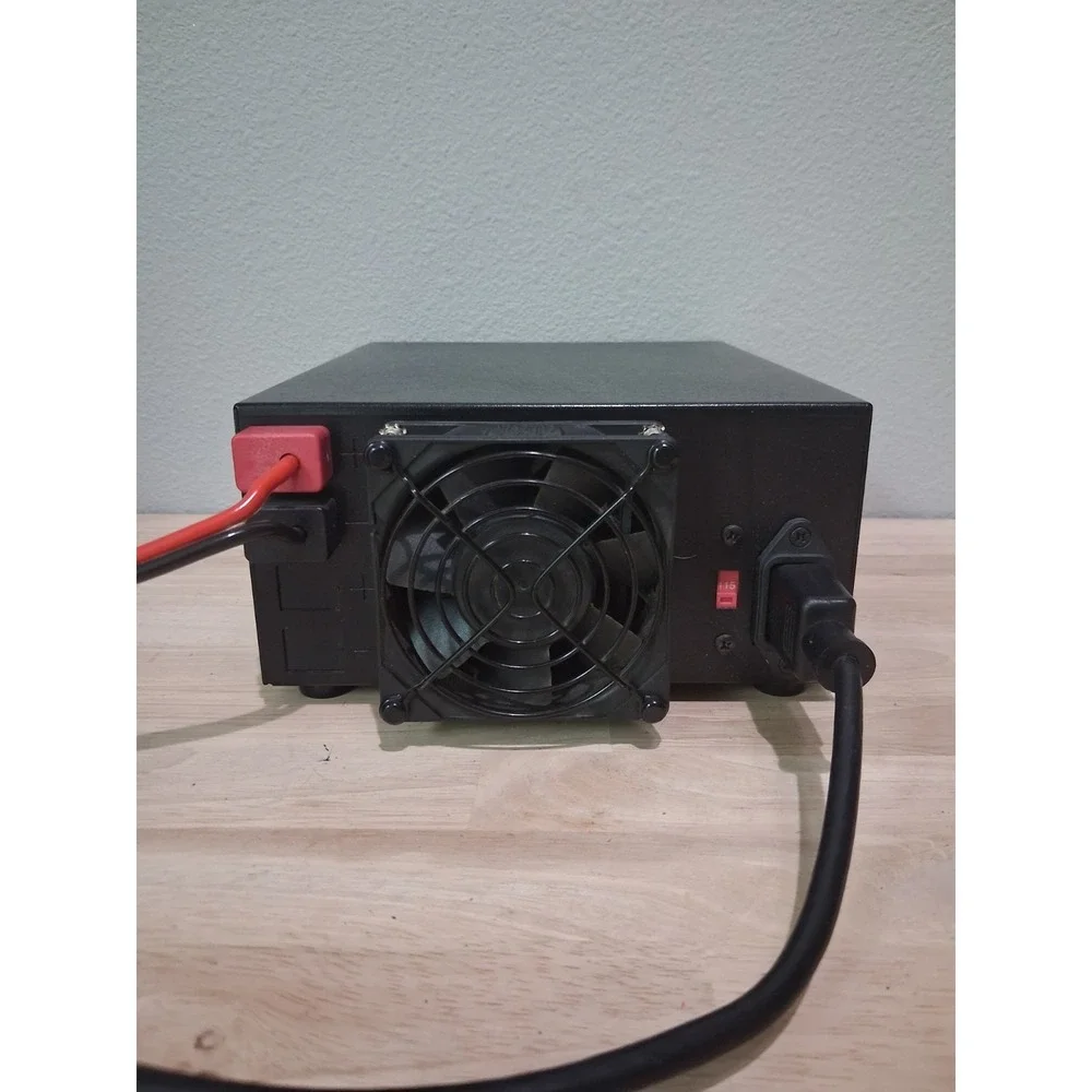 Astron SS-30M Dual Meter 13.8VDC Switching Power Supply 25/30A