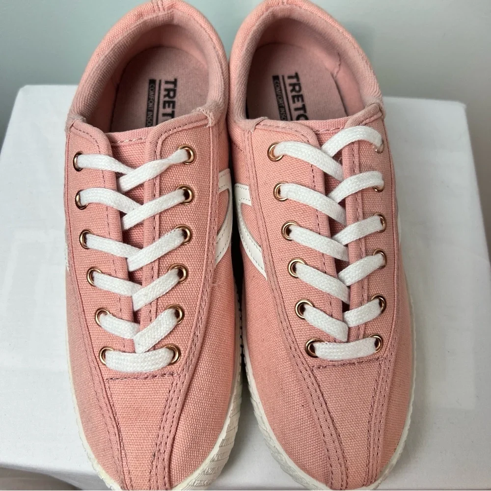Tretorn Pink Canvas Sneakers | Women's Size 6.5