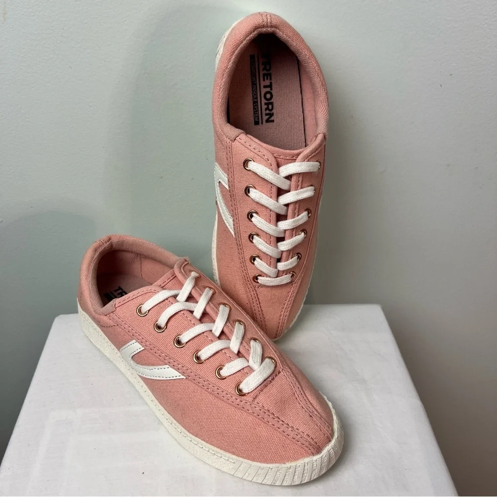 Tretorn Pink Canvas Sneakers | Women's Size 6.5