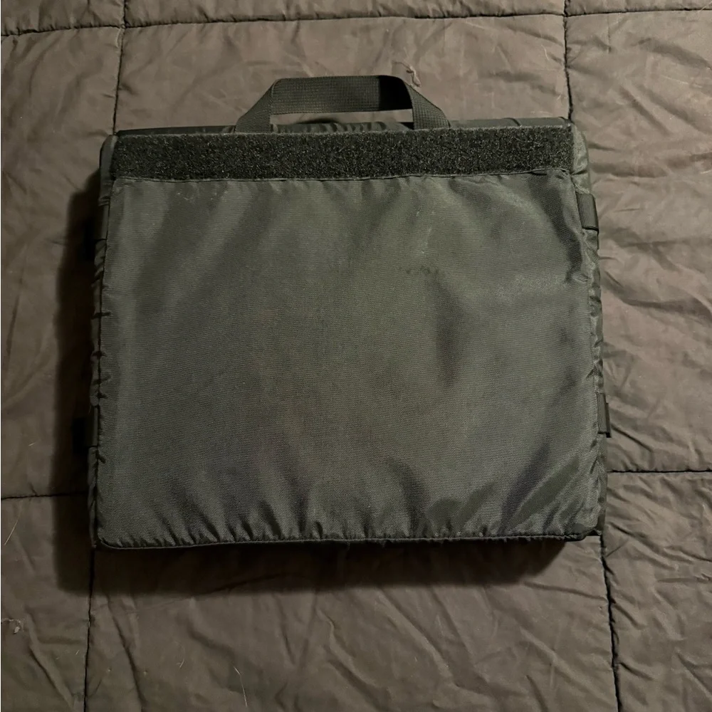 Brenthaven black laptop