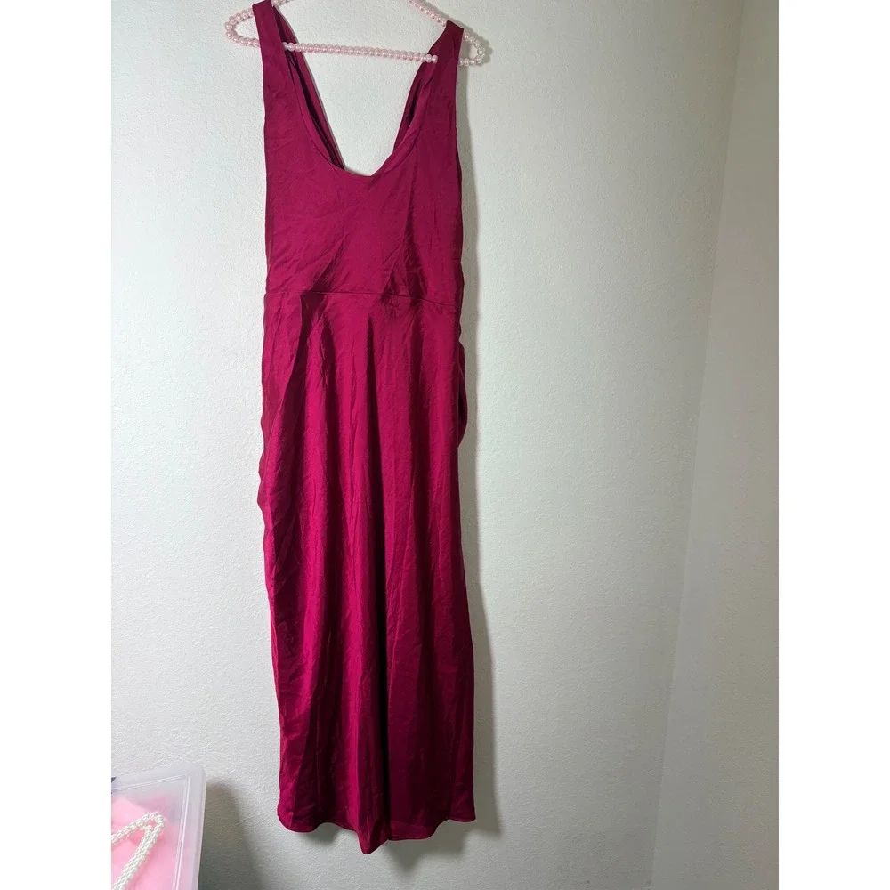 Abercrombie & Fitch lustrous satin