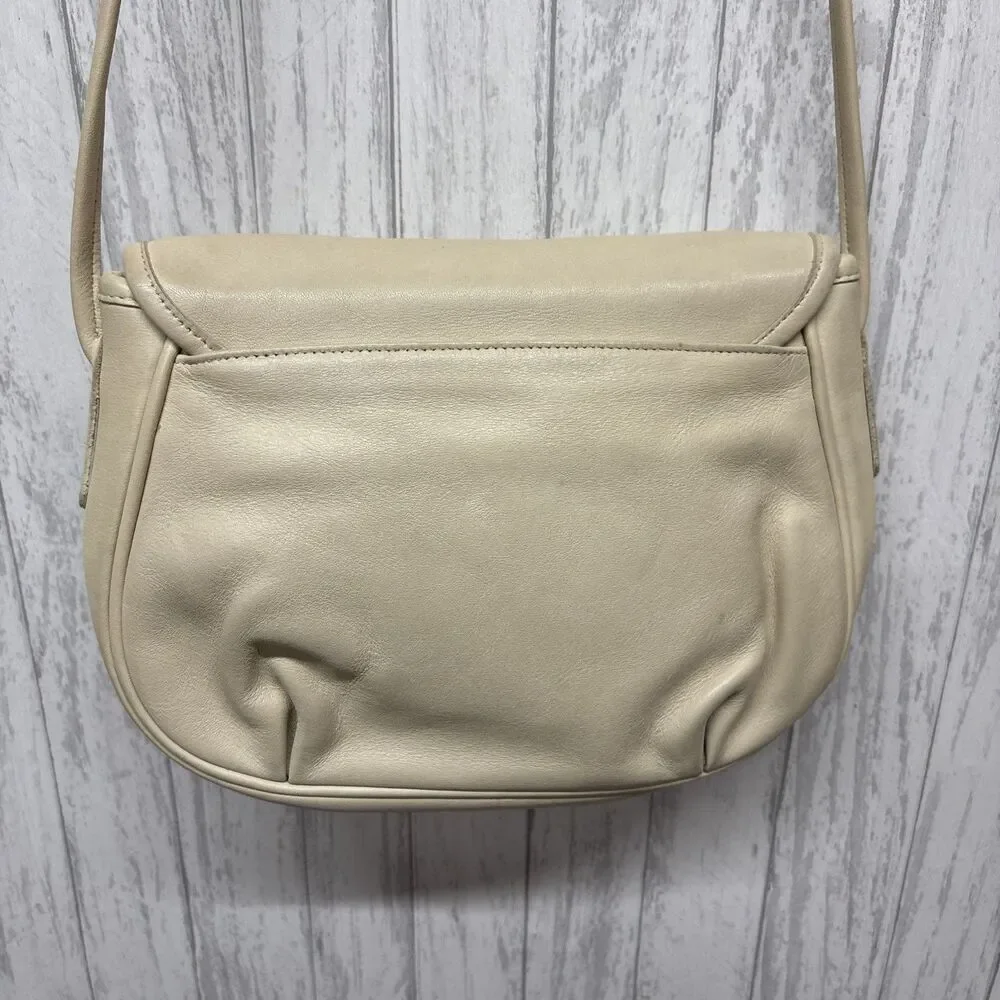 Coach vintage cafe