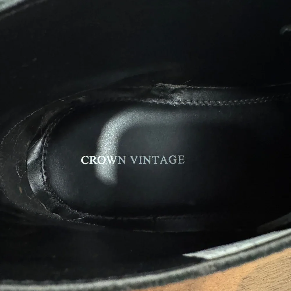 Crown Vintage adding durable attention