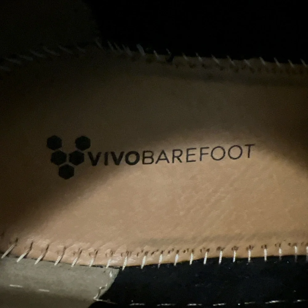 Vivo barefoot ra travel