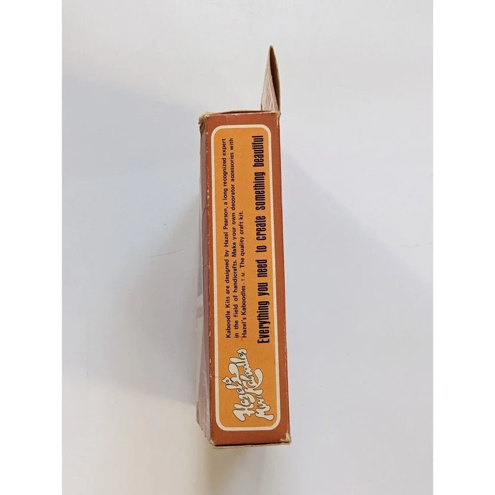 Hezels Mini Kaboodles plaques box questions