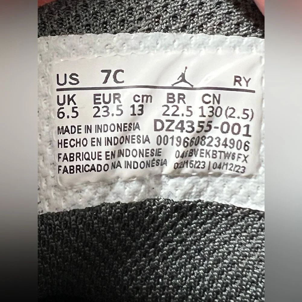 Nike top around loop