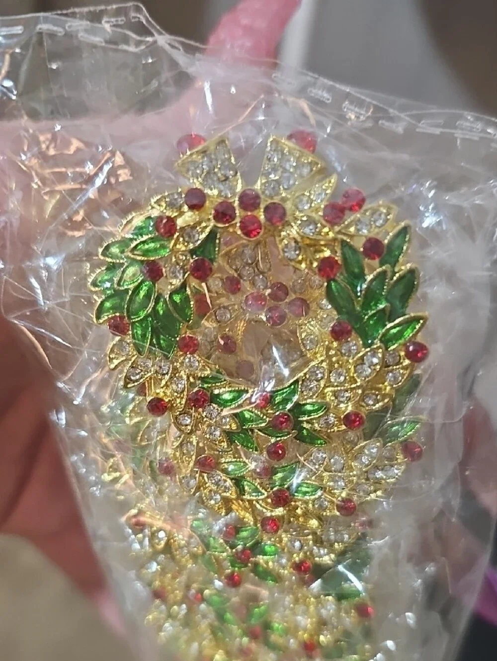Elegant Gold-Tone Christmas Wreath Napkin Holders, Set Of 12