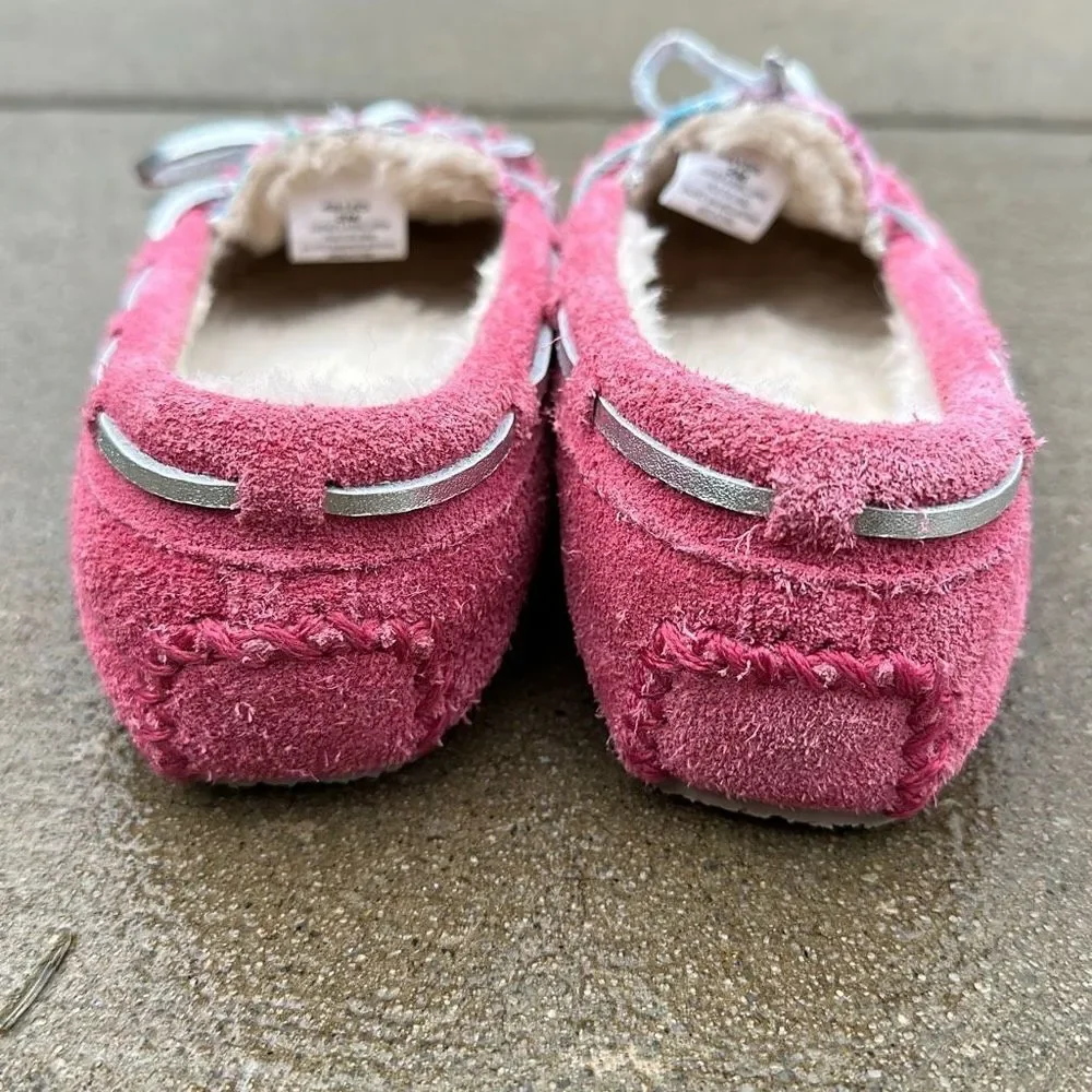 Minnetonka Girls Pink Moccasin Slippers with Mermaid Scale Accent