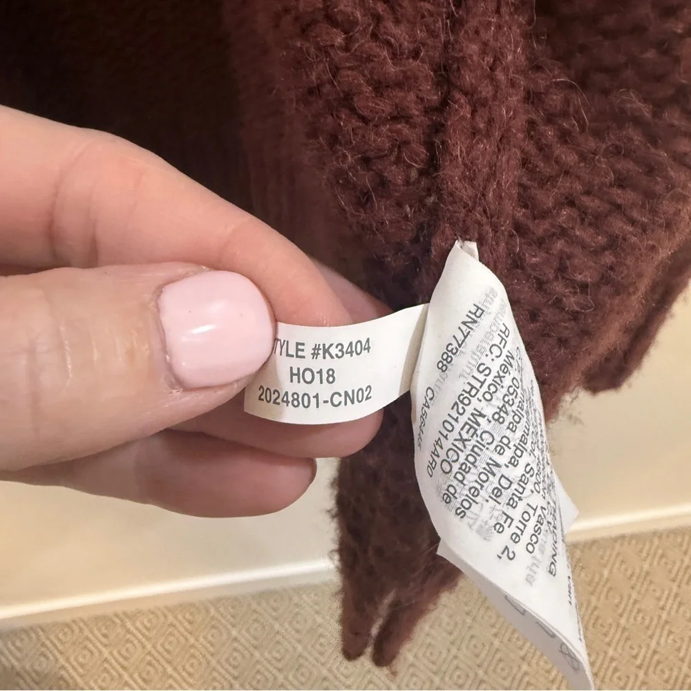 Madewell 24 acrylic