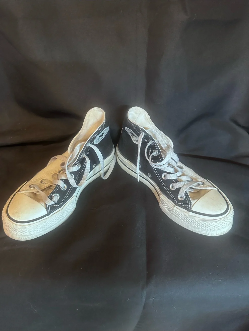 #S-1103 Converse Kids High Top Sneakers in Black and White