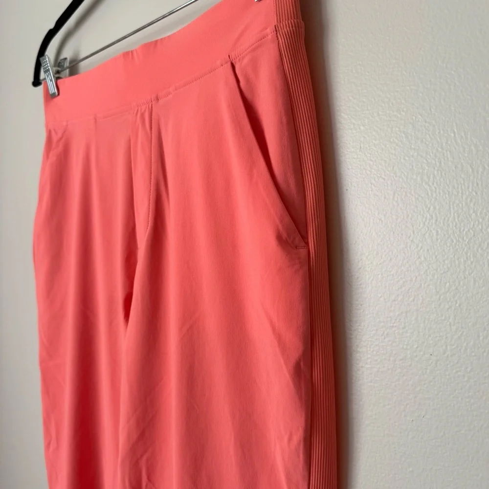 Athleta excellent no