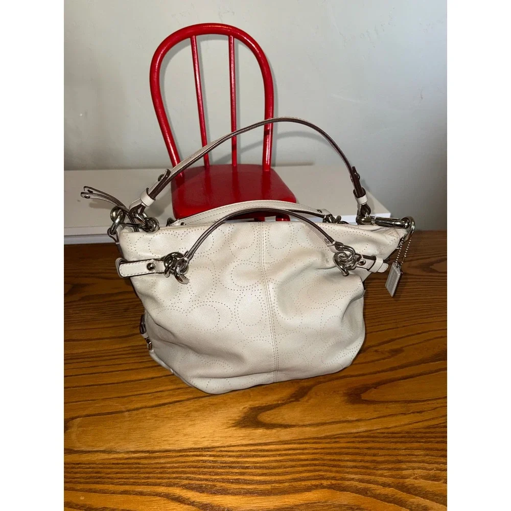 Coach shoulder bag