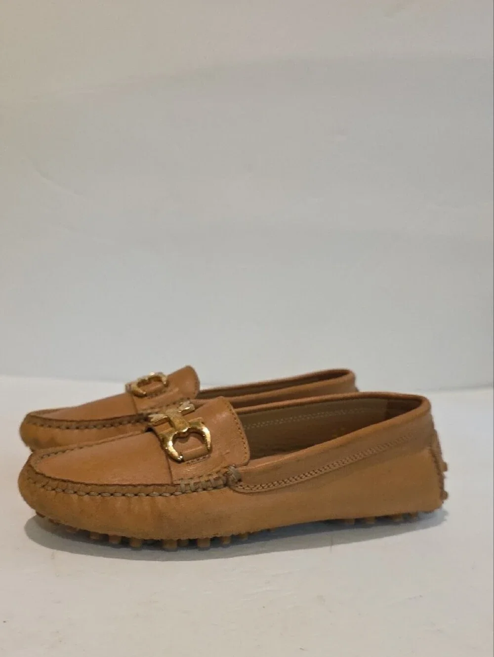 Salvatore Ferragamo classic tan