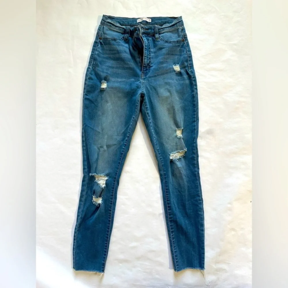 London Jean Distressed Blue Jeans for Women