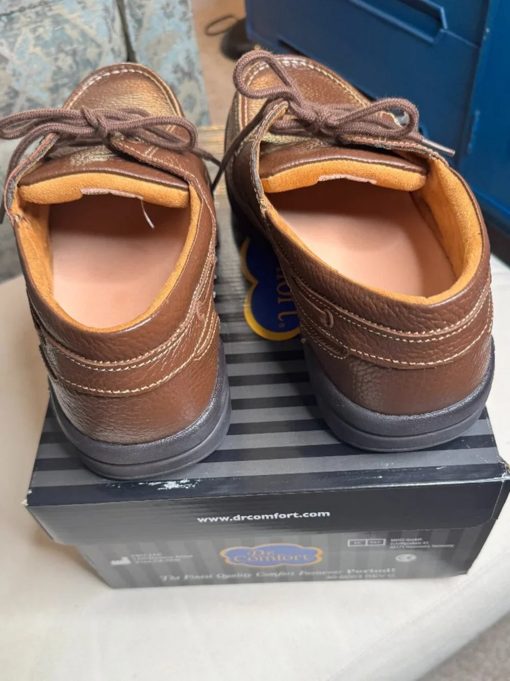 Dr. Comfort new box