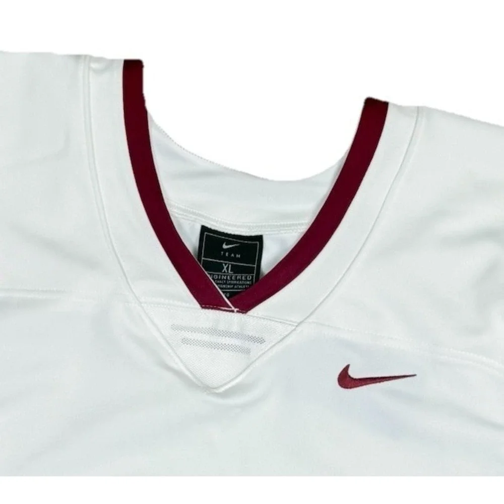 Nike team vapor