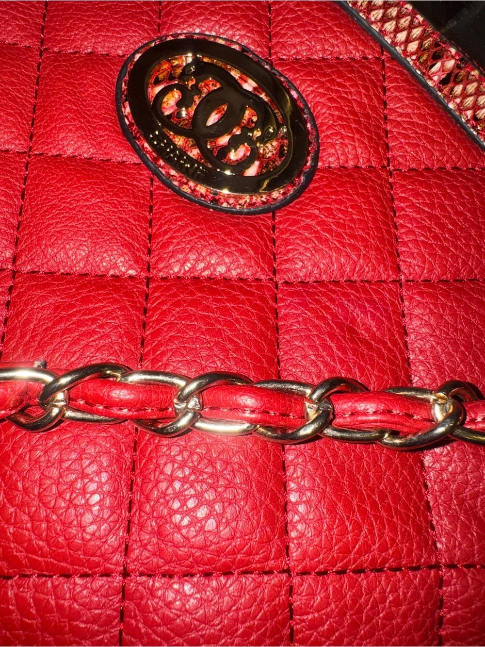 Sharif compact quilted