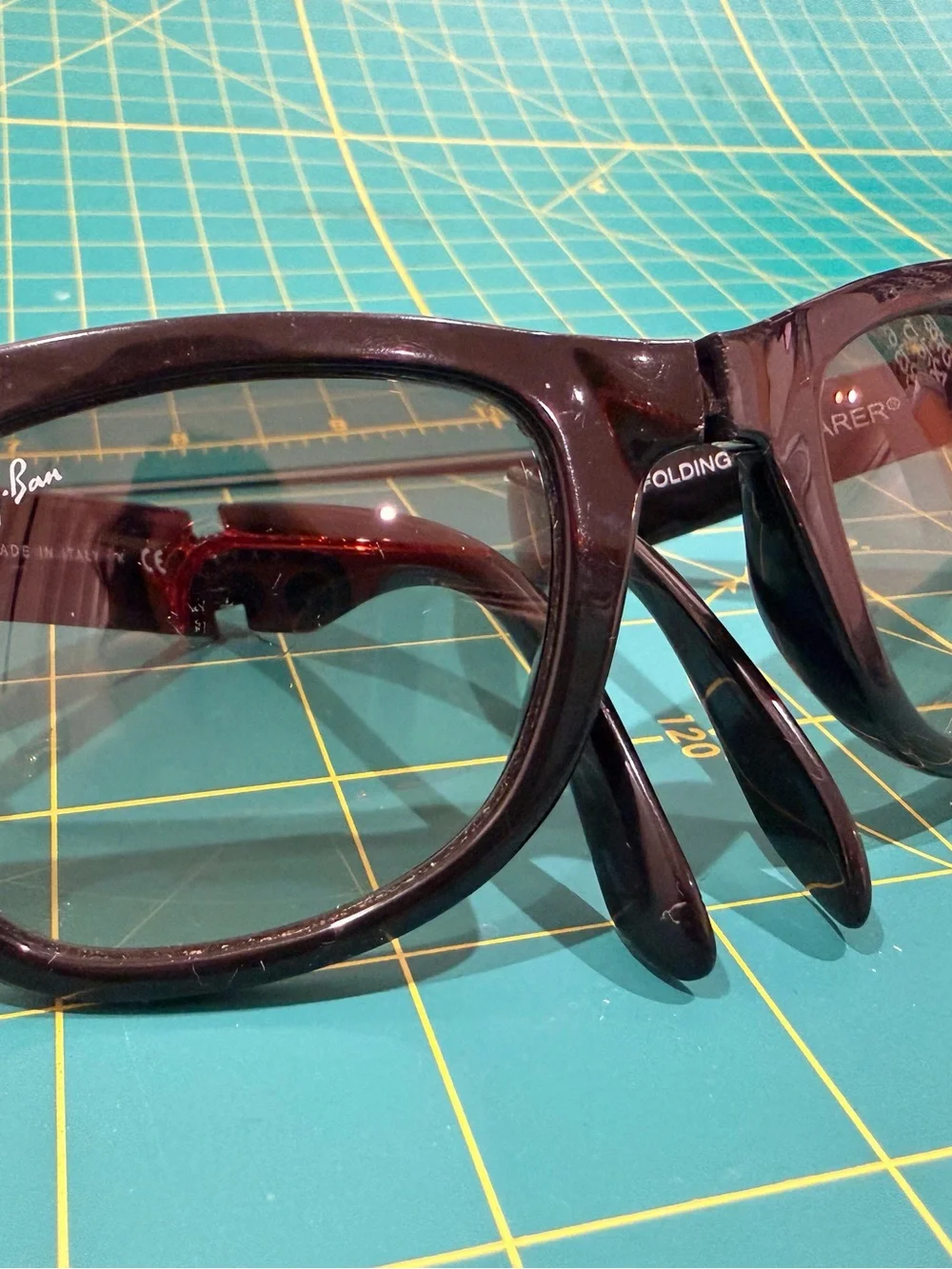 Ray-Ban classic ray