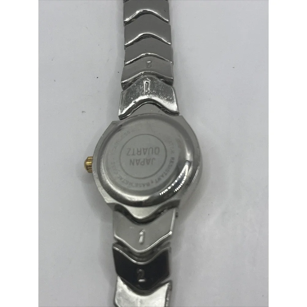 Quemax women quartz