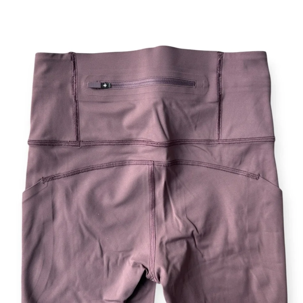 Lululemon Women's Size 4 Speed Limit Crop‎ Legging Tight Cherry Cola