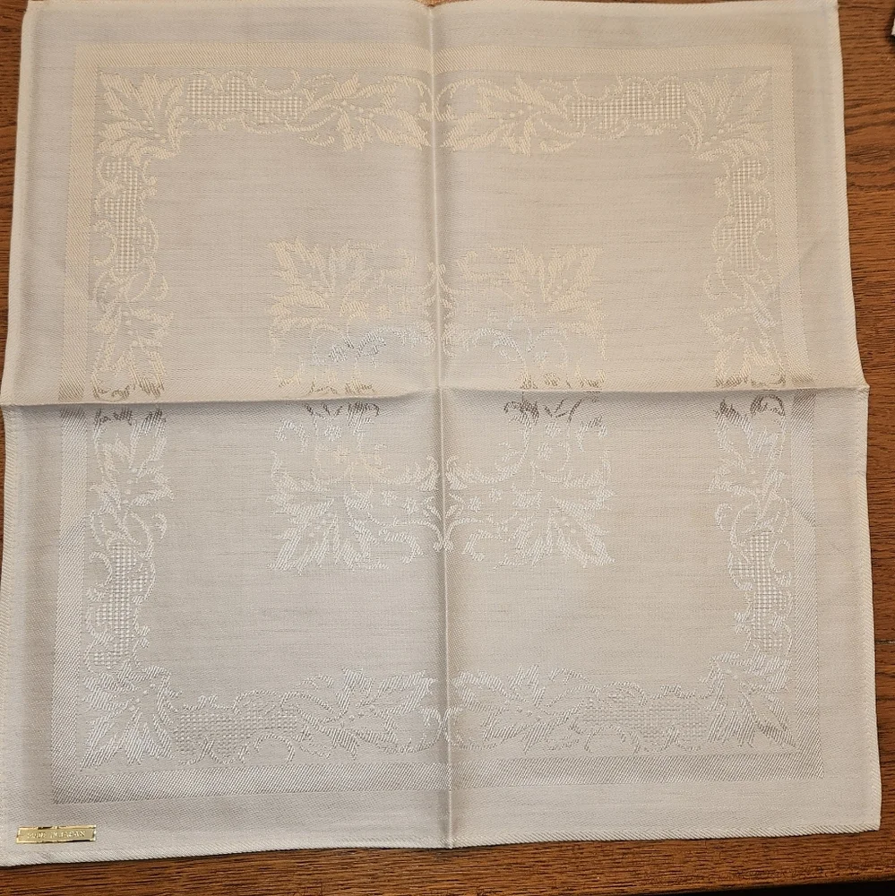 Damask this was