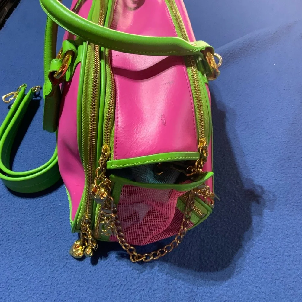 Juicy Couture good scuffs
