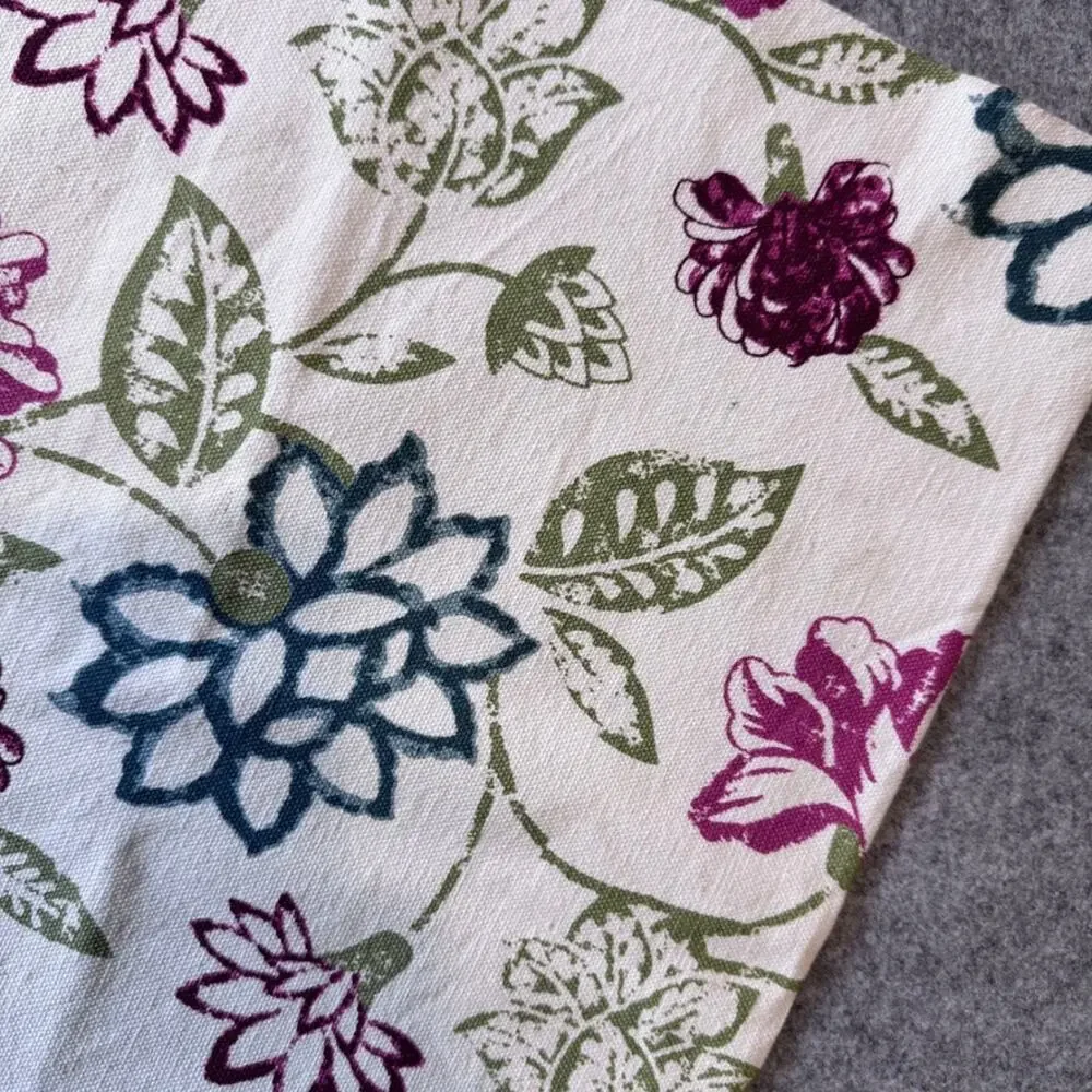 Cynthia Rowley Floral Table Runner Tassel Fringe 100% Cotton 19x80 Boho Cottage