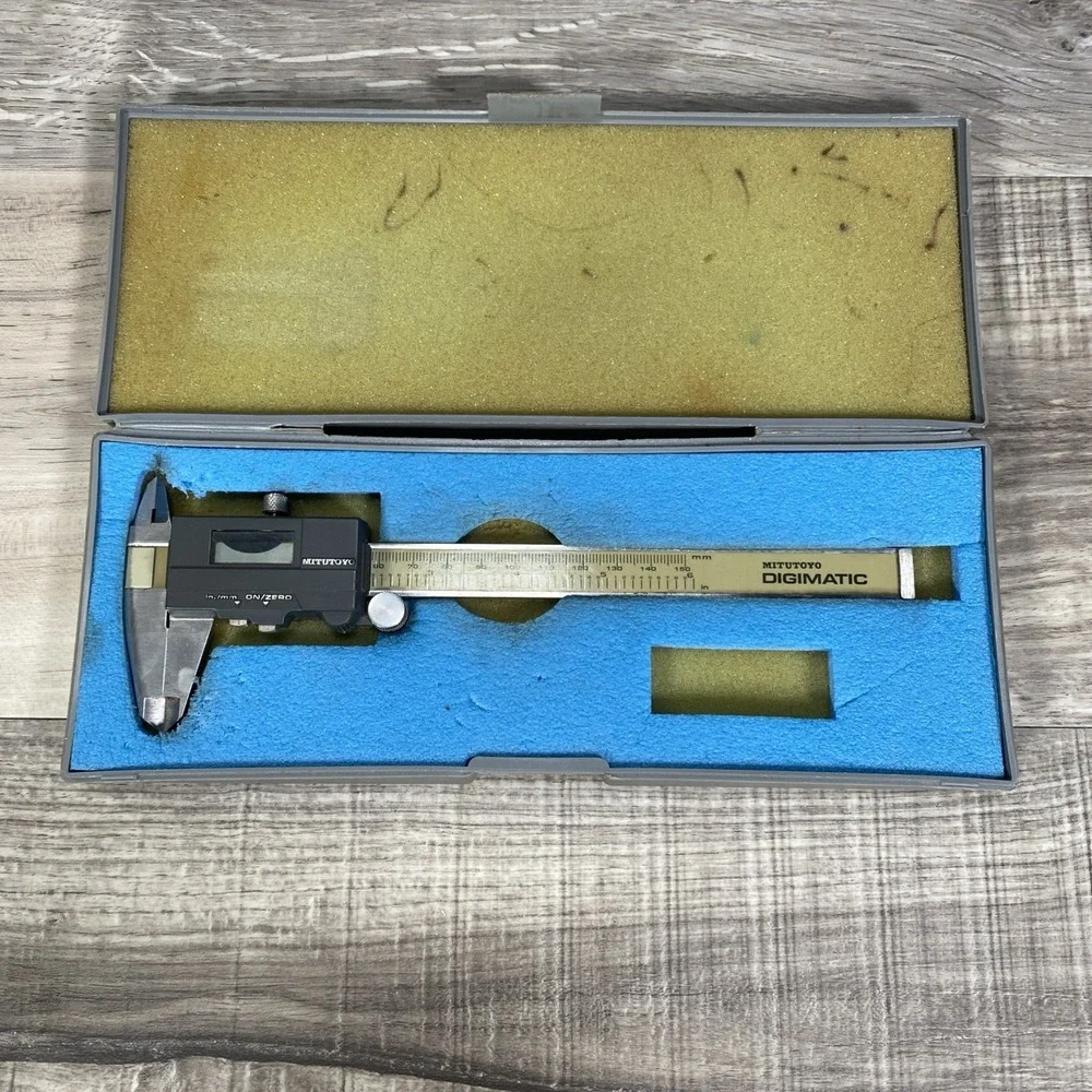 VTG‎ Mitutoyo Digimatic Micrometer 500-130  Made In Japan  *Read