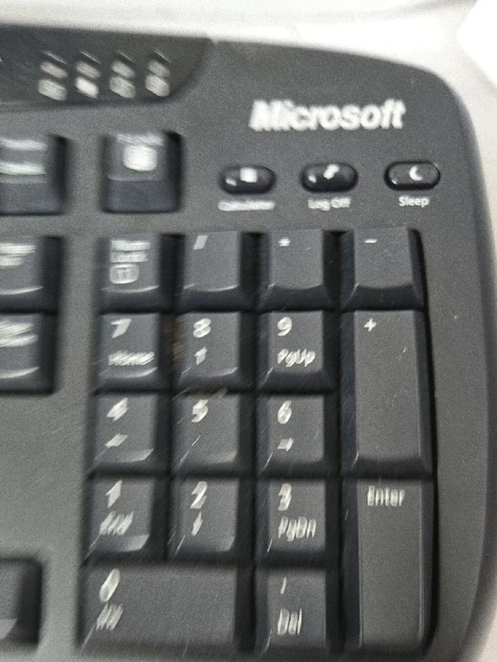 Microsoft USB Wired Digital Media Keyboard 1.0A Model 1031 - Black