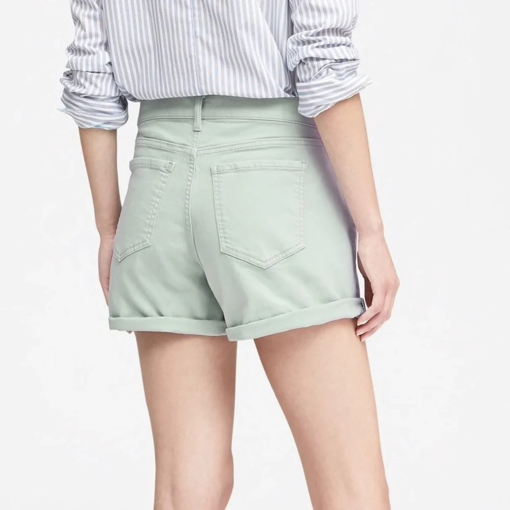 Banana Republic pocket light hip