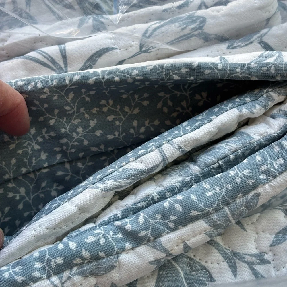Laura Ashley laura ashley