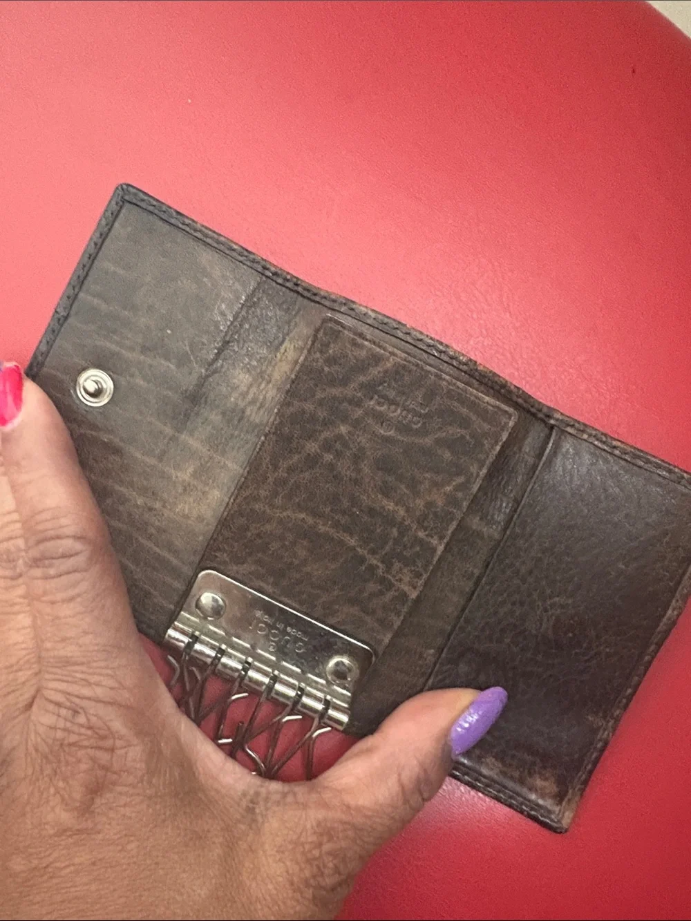Gucci compact leather