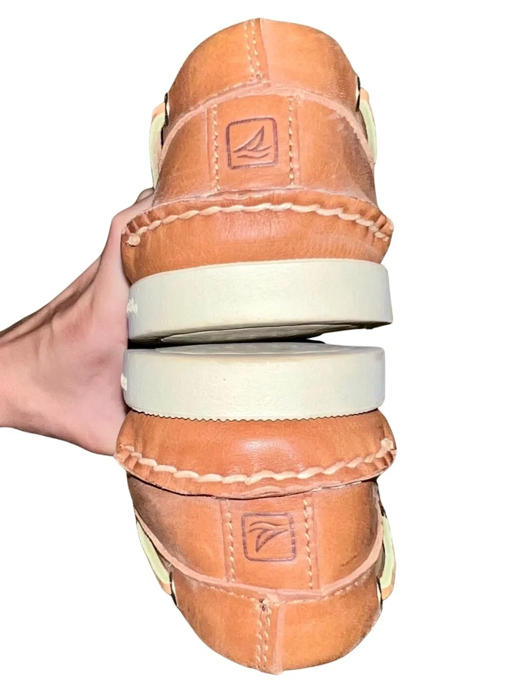 Sperry classic top